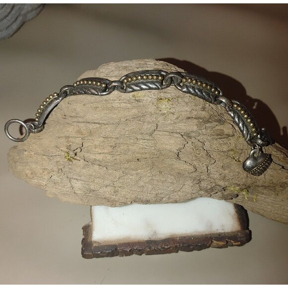 Vintage Chico's Chain-Link Bracelet Heart Charm And Toggle Clasp - Picture 1 of 8